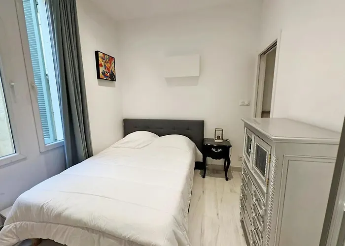 Ref 1971- For Rent Basse Californie